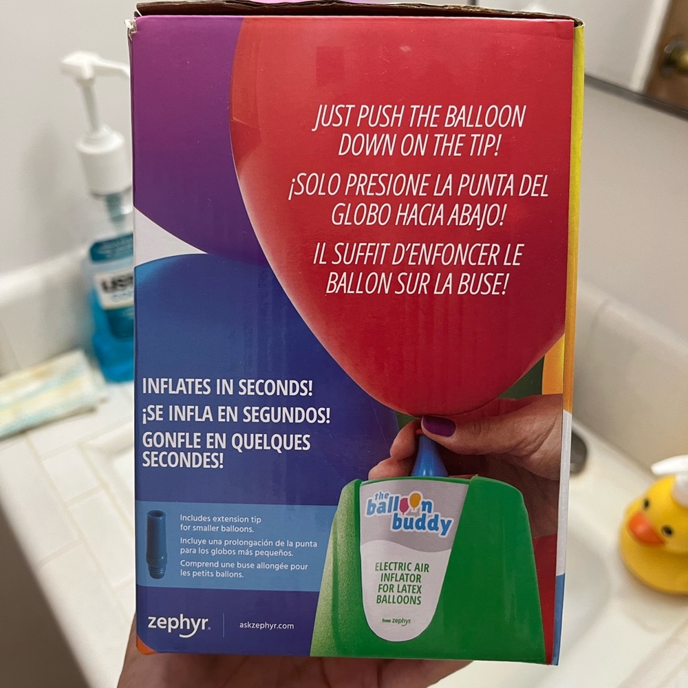 Balloon Buddy - Picture 2 of 3
